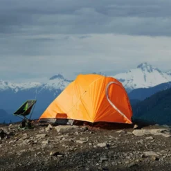 Woods Pinnacle 4-Season, 2-Person Lightweight Camping Dome Tent W/ Vestibule, Rain Fly & Carry Bag -Woods Shop woods expedition pinnacle tent 2 person 130d18b8 e00a 411f a1c1 51b025fd57be