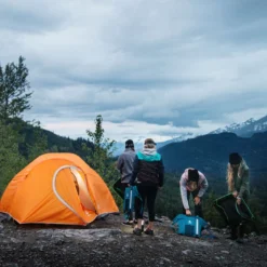 Woods Pinnacle 4-Season, 4-Person Lightweight Camping Dome Tent W/ Vestibule, Rain Fly & Carry Bag -Woods Shop woods expedition pinnacle tent 4 person 0a178623 8e13 4046 a3de 6da54e68782c