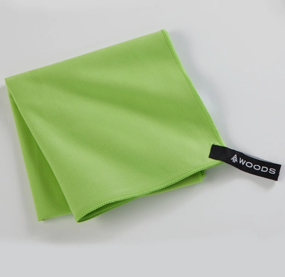 Woods Compact Lightweight Microfibre Camping Hand Towel 15.75"x31.5", Absorbent & Fast-Drying, Assorted 4 Woods Compact Lightweight Microfibre Camping Hand Towel 15.75"x31.5", Absorbent & Fast-Drying, Assorted - Image 2