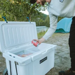 Woods™ Roto Cooler With Wheels, 65-L -Woods Shop woods roto 65l with wheels 4594ec15 4aa1 41e2 bab7 2329bda25075